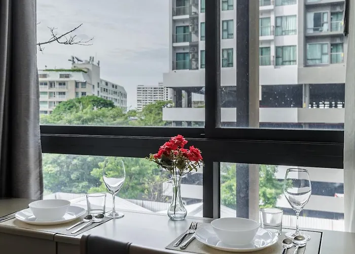 Premium Center Of Bkk! 5 Mins Bts Thong Lor Apartment *